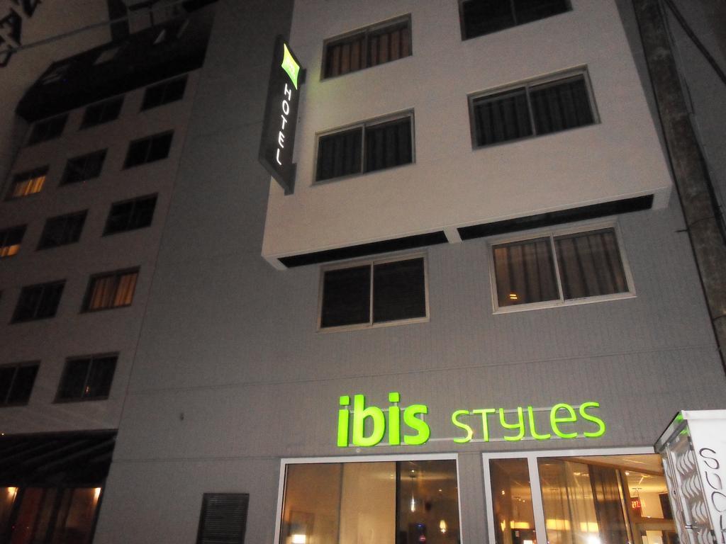 Ibis Styles Grenoble Centre Gare Hotel Ngoại thất bức ảnh